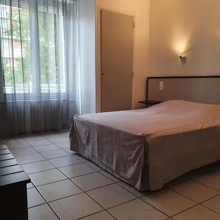 Hotel Le Coin Fleuri Digne-les-Bains