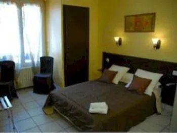 Hotel Le Coin Fleuri 4*